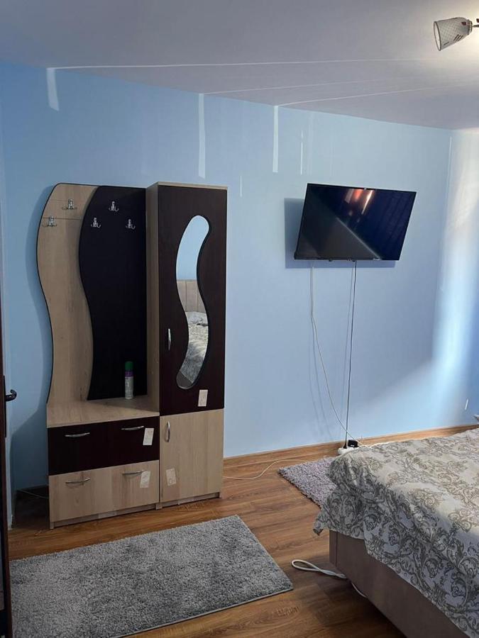 Ferienwohnung Mehtup Srl Piteşti Exterior foto
